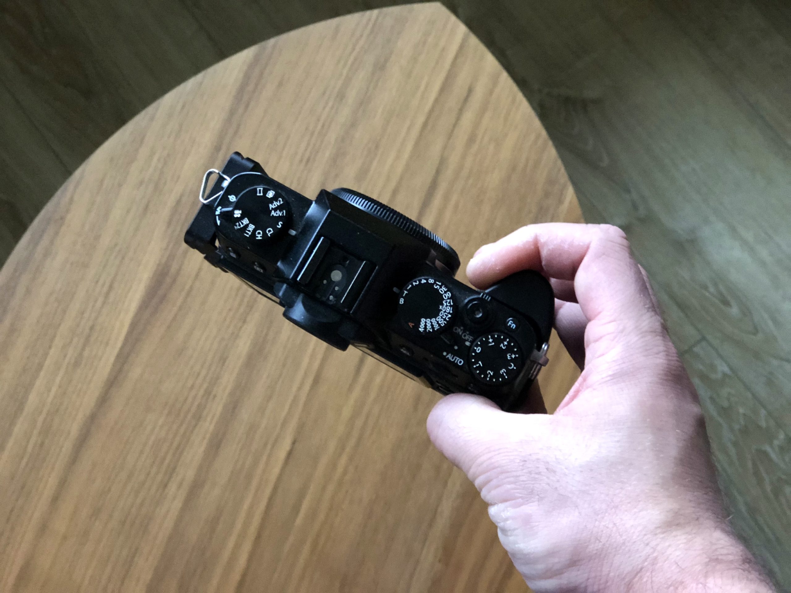 Better handling Fuji X-T20 with Mengs grip