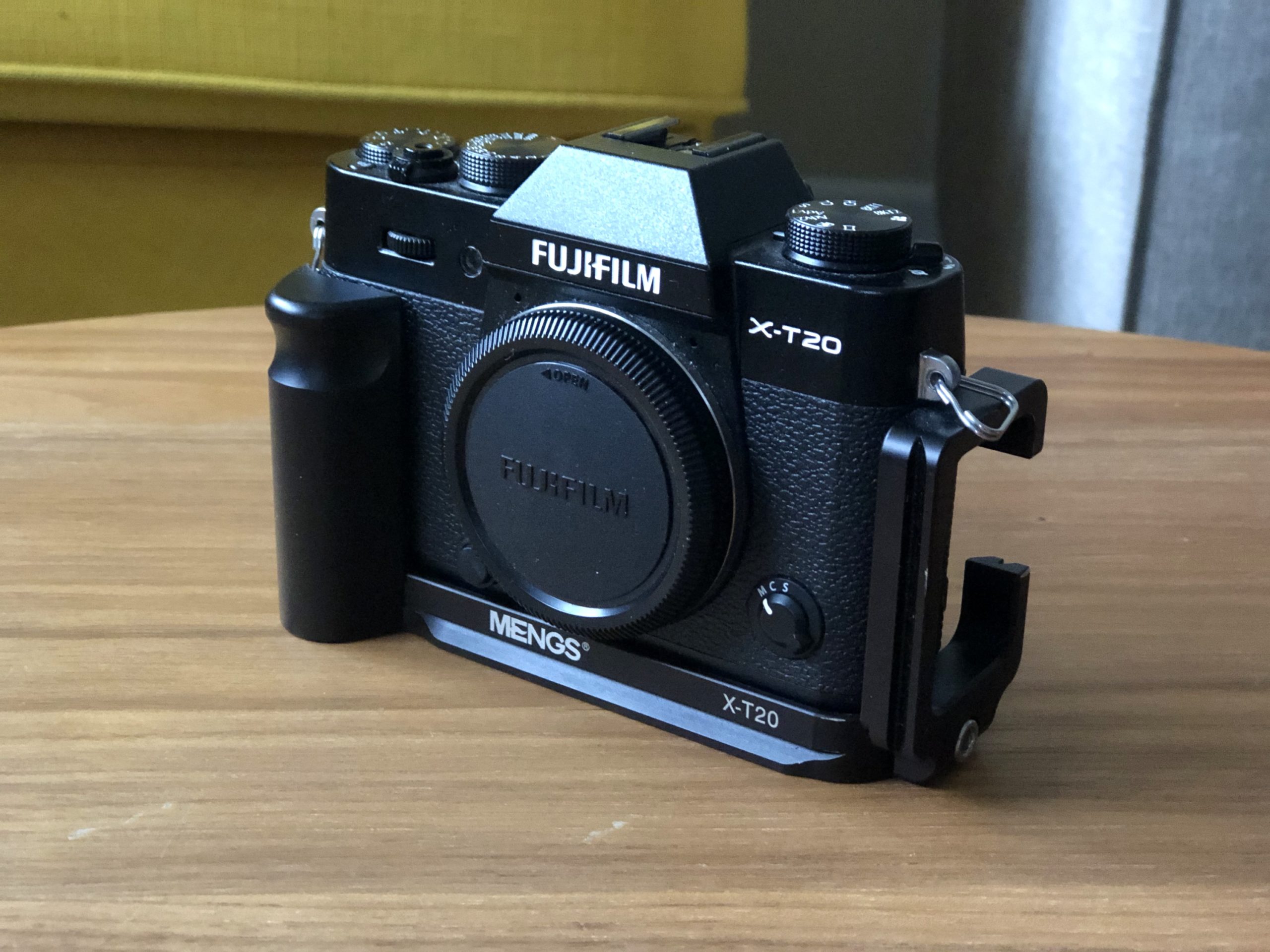 Fuji X-T20 with Mengs grip