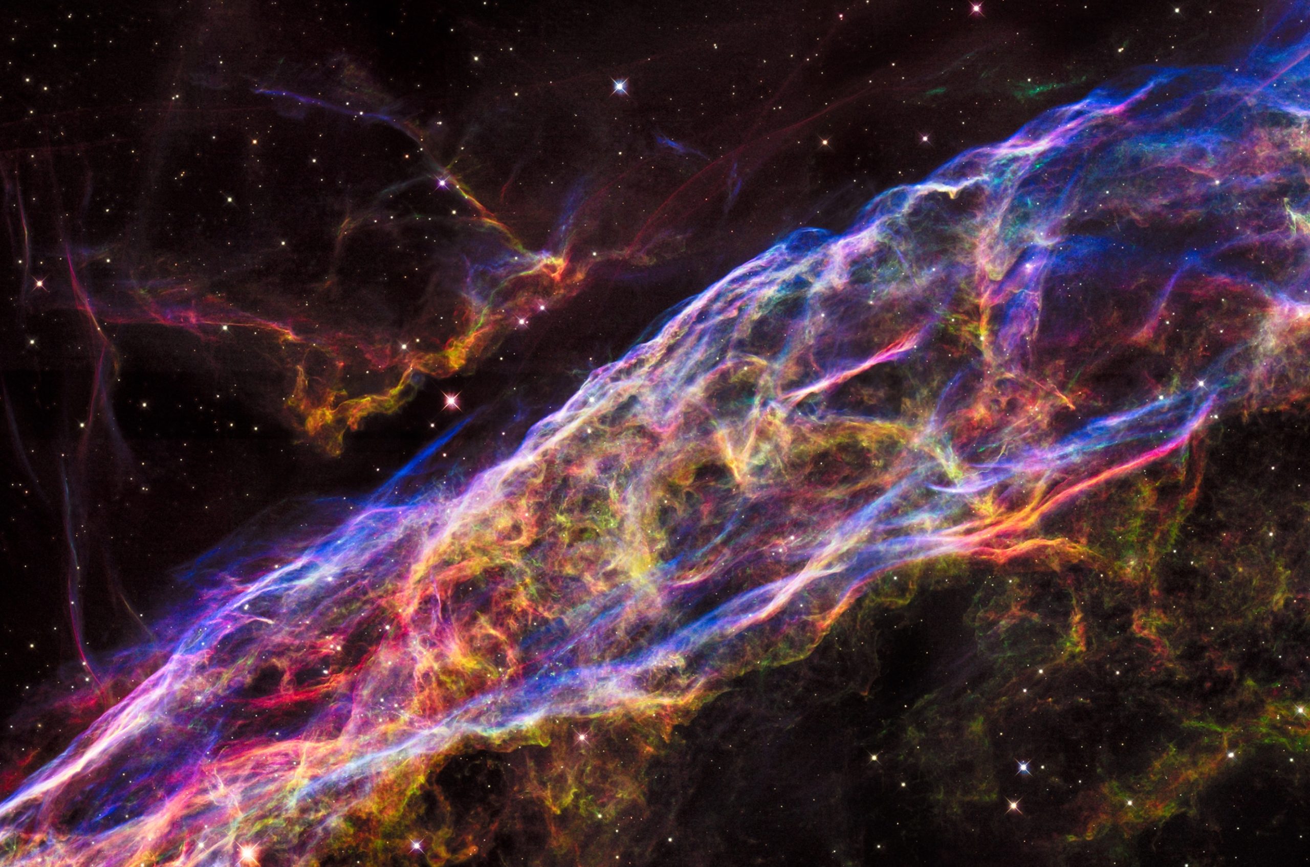 Veil Nebula supernova remnant picture by the Hubble Space Telescope